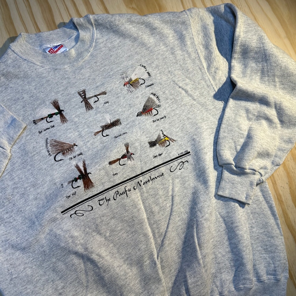 Hanes Mens Vintage Pacific Northwest Fly Fishing Graphic Sweatshirt Grey Size XL